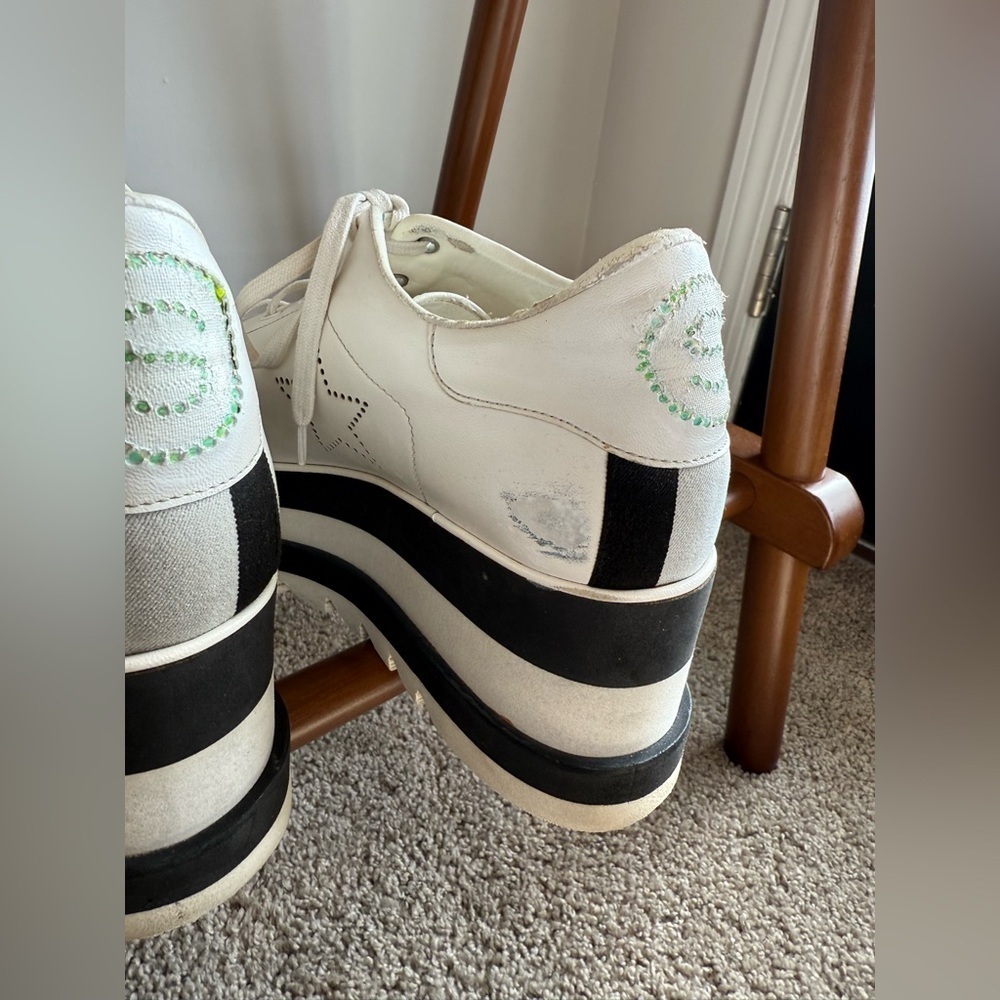 Stella McCartney White and Black Platform Sneakers - Picture 14 of 15